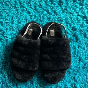 UGG fluff yeah leopard slippers BNWOT sz6